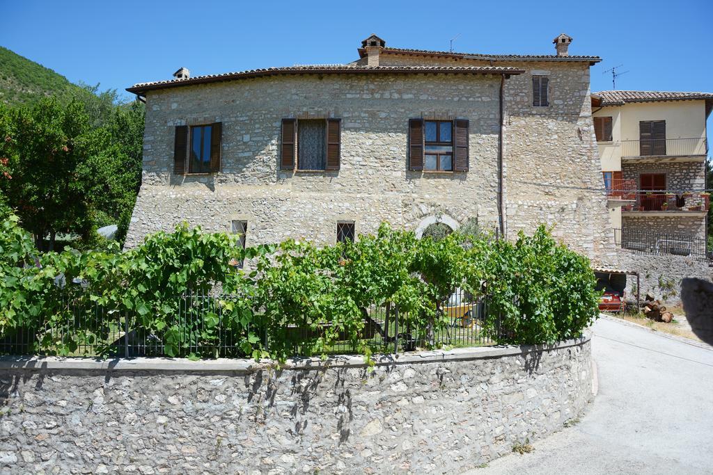 Vallo di Nera Agriturismo Campagna In Compagnia מראה חיצוני תמונה