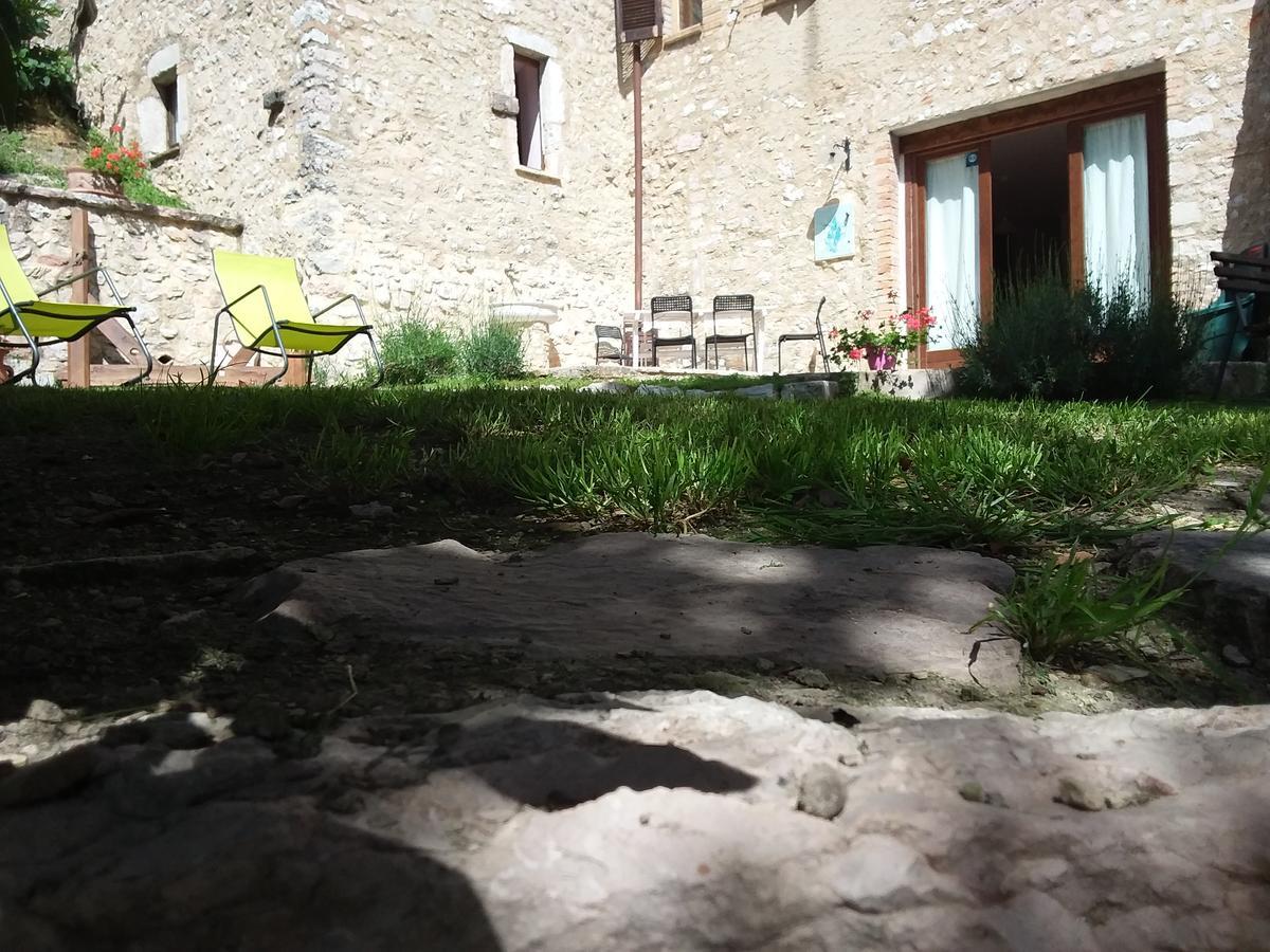 Vallo di Nera Agriturismo Campagna In Compagnia מראה חיצוני תמונה