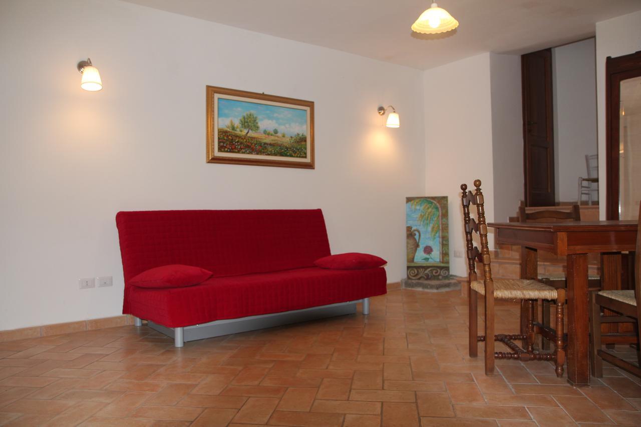 Vallo di Nera Agriturismo Campagna In Compagnia מראה חיצוני תמונה