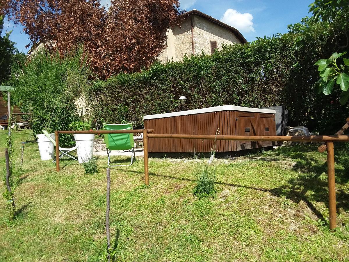 Vallo di Nera Agriturismo Campagna In Compagnia מראה חיצוני תמונה
